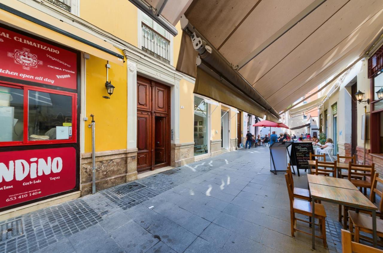 Holidays2Malaga Calderon Loft Wifi Fibra Buitenkant foto